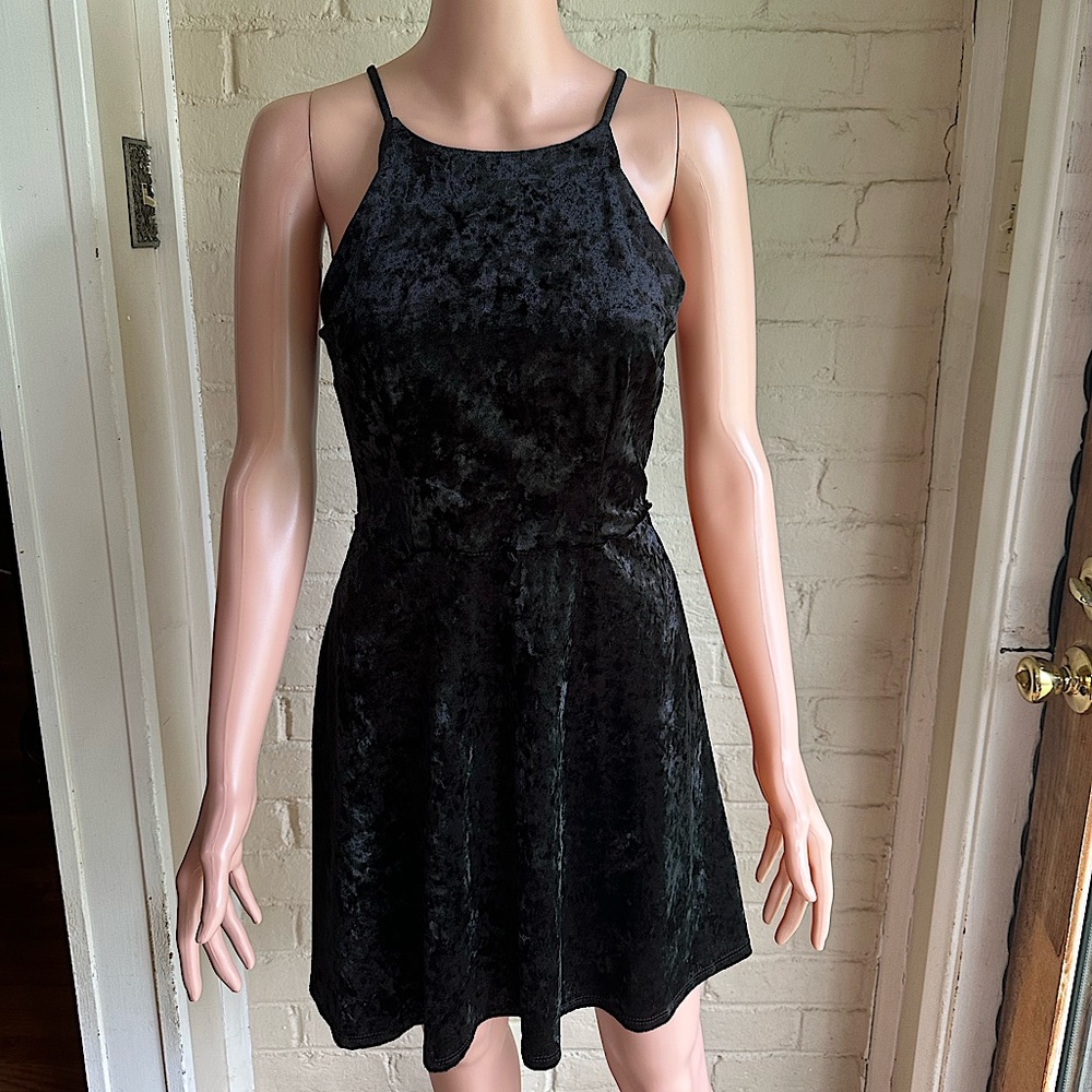 BCX black velvet size 5 formal dress